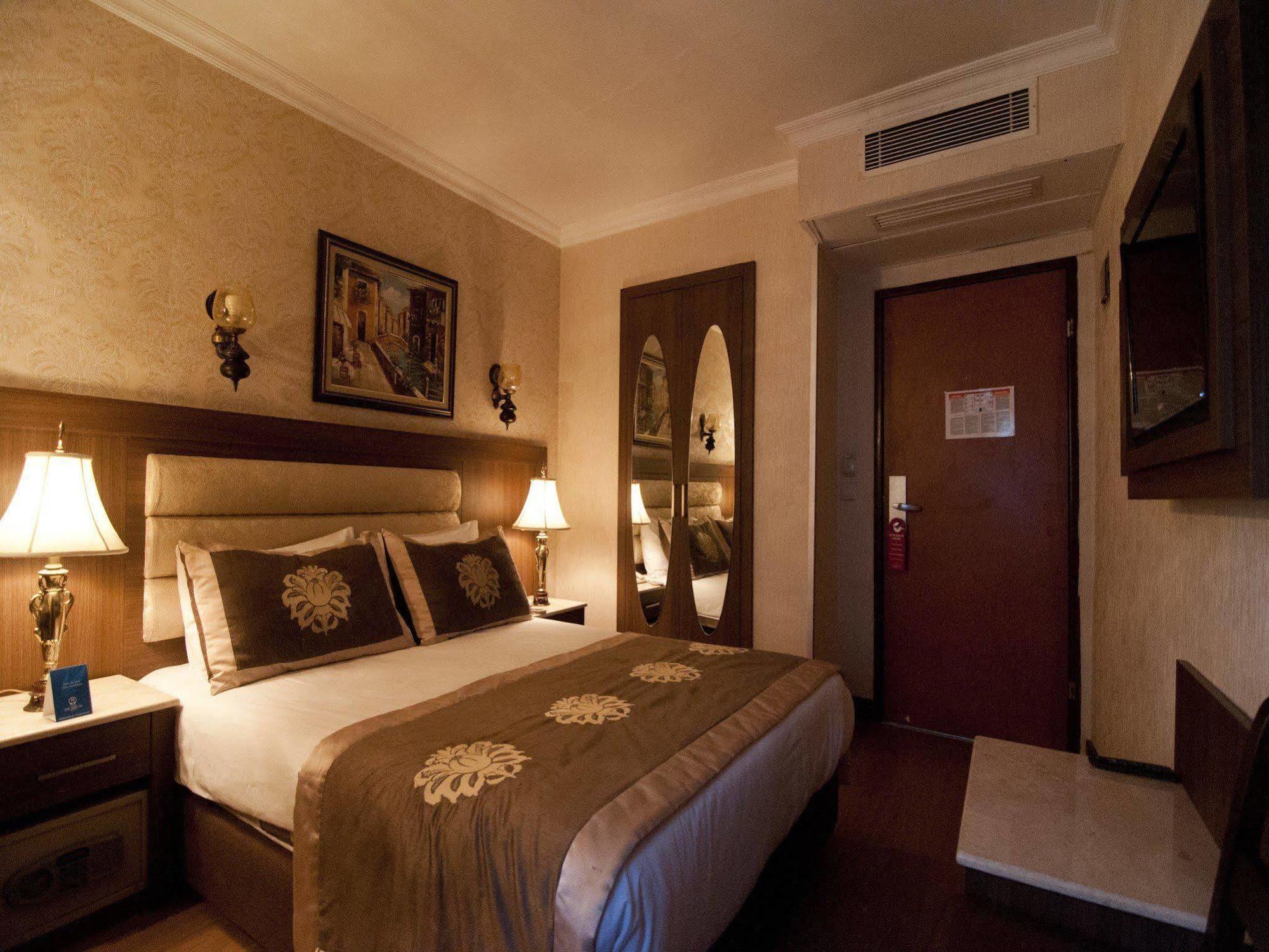 Grand Hilarium Hotel Istambul Exterior foto
