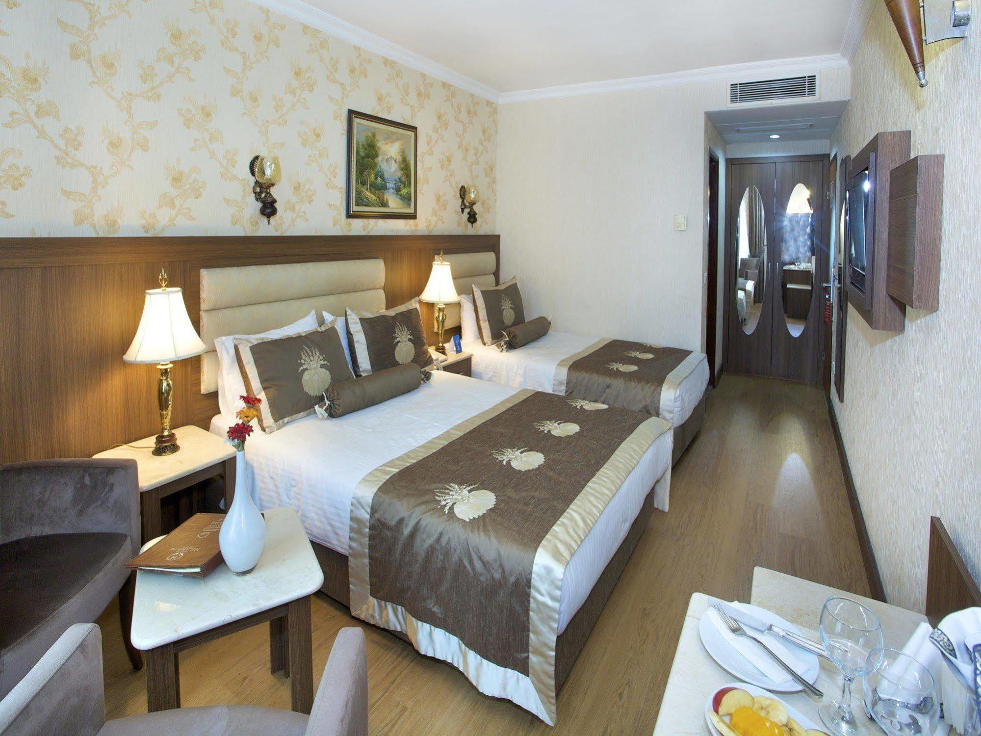 Grand Hilarium Hotel Istambul Exterior foto